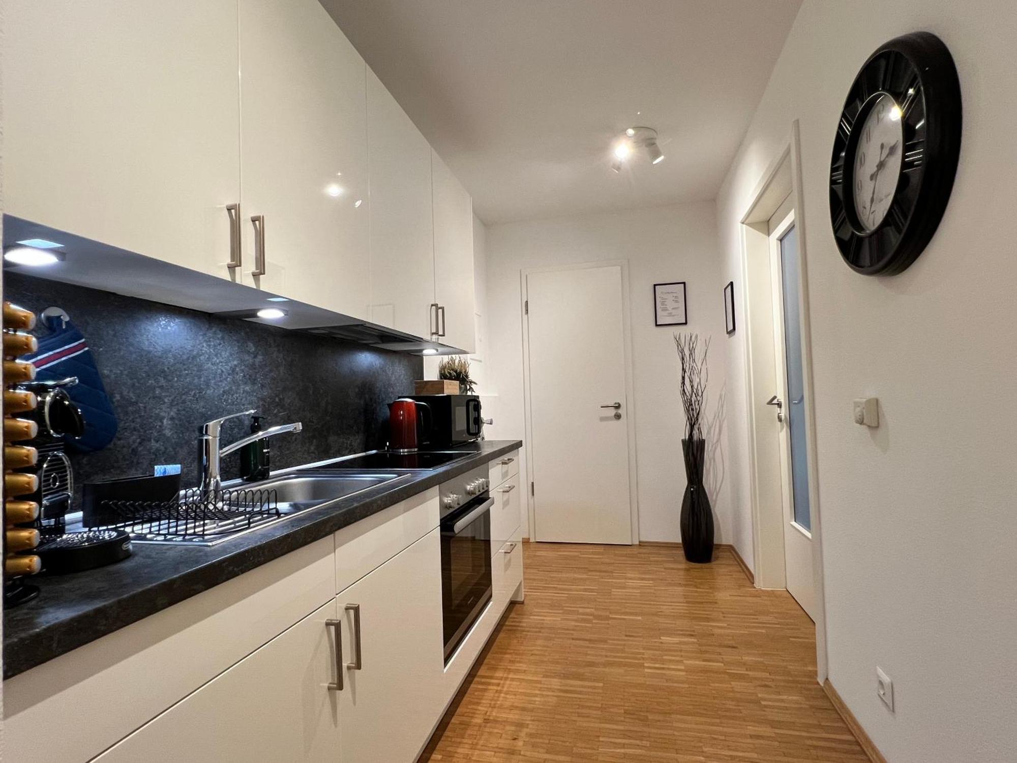 Moderne Wohnung Naehe Hbf-Lift-Tiefgarage-Contactless Check-In Hanover Exterior photo